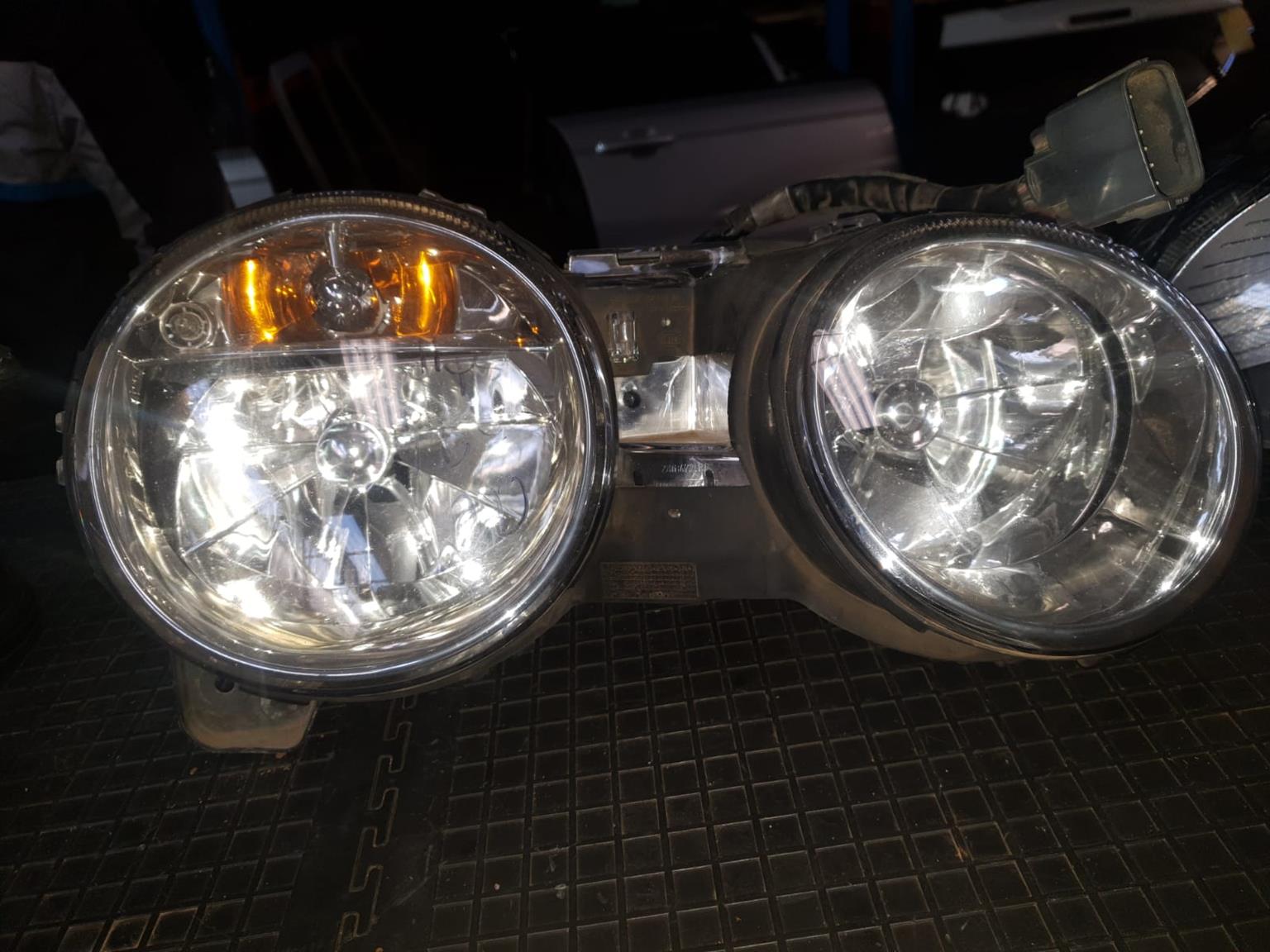 2001 Jaguar S Type 2.7 TDV6 Used Original Diverside Headlight For Sale 2001 Jaguar S Type 2.7 TDV6 Used Original Diverside Headlight For Sale