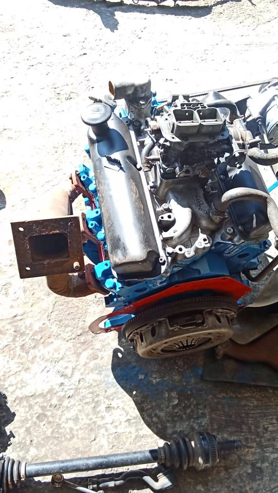Ford v6 engine manifold bolt on turbo - Private Seller Ford v6 engine manifold bolt on turbo - Private Seller