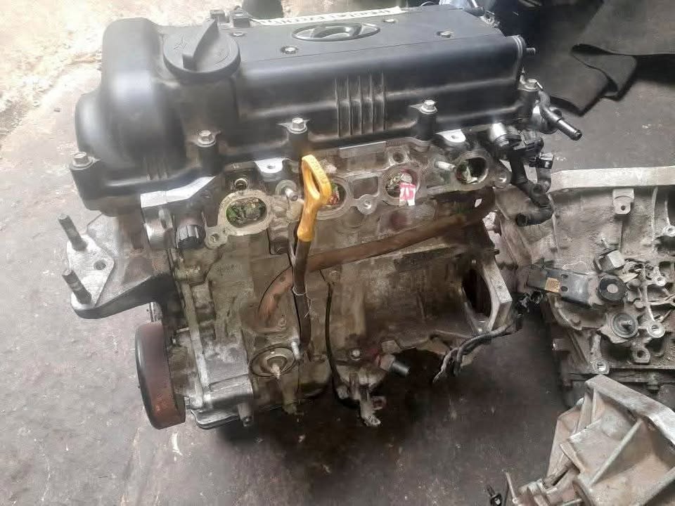 HYUNDAI ACCENT 1.6 ENGINE AVAILABLE - Private Seller HYUNDAI ACCENT 1.6 ENGINE AVAILABLE - Private Seller