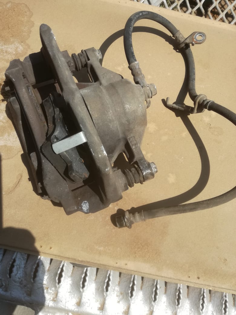 Toyota Verso 2013/2014 ABS brake sensor and calliper for sale. - Private Seller