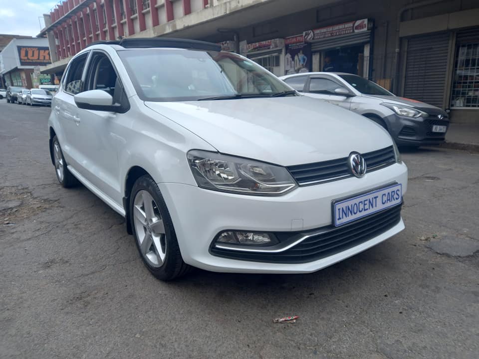 2014 VW POLO 6 TSi 1.2 COMFORTLINE, PETROL MANUA, MILEAGE 95000KM, WHITE IN COLOR