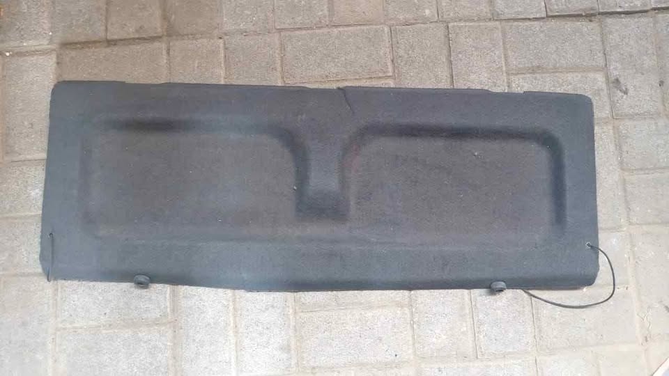 Hyundai Getz parcel tray(small cracks) - Private Seller Hyundai Getz parcel tray(small cracks) - Private Seller