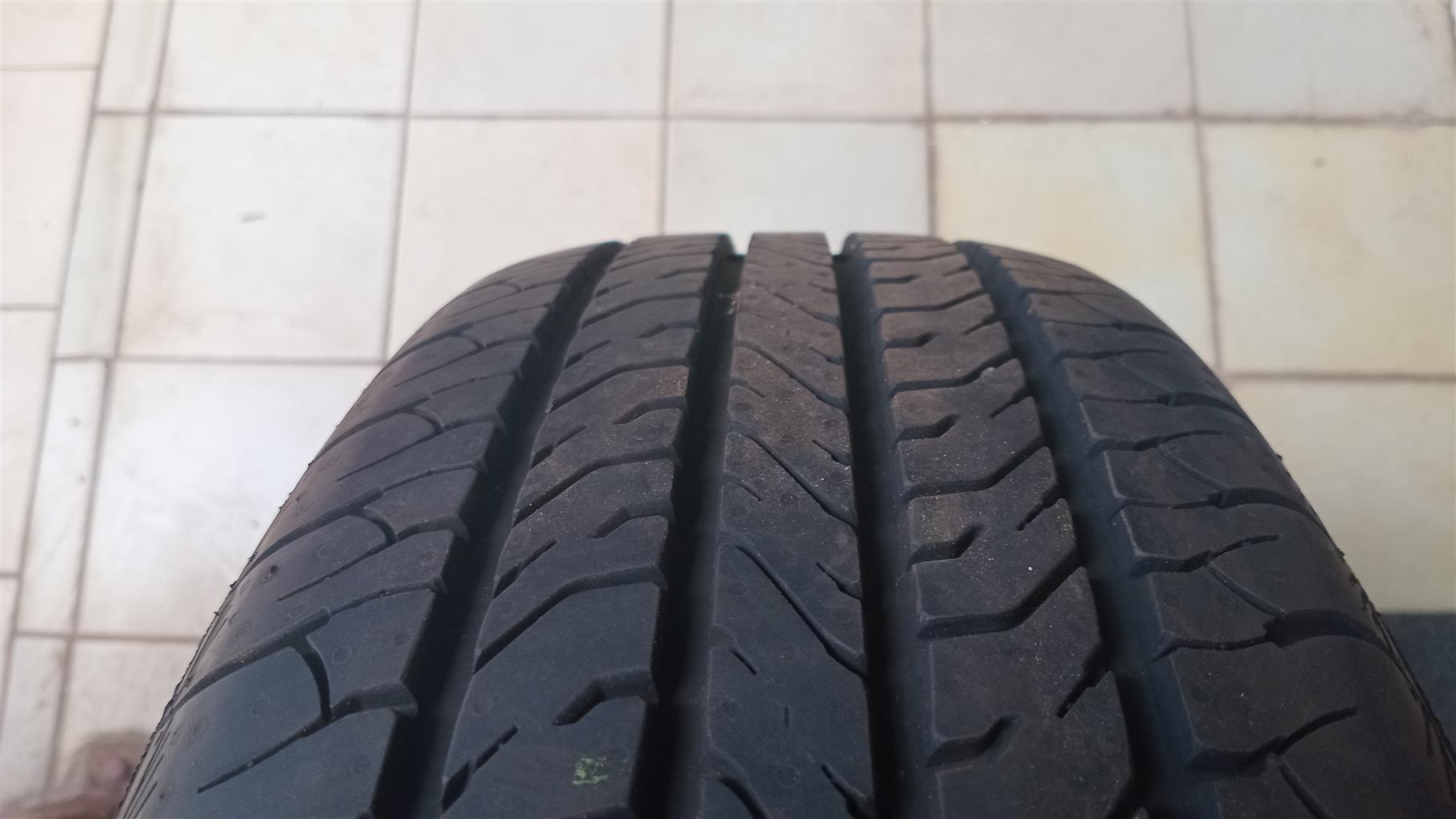 215/60/17 Apollo tyres & Suzuki mags - Private Seller 215/60/17 Apollo tyres & Suzuki mags - Private Seller