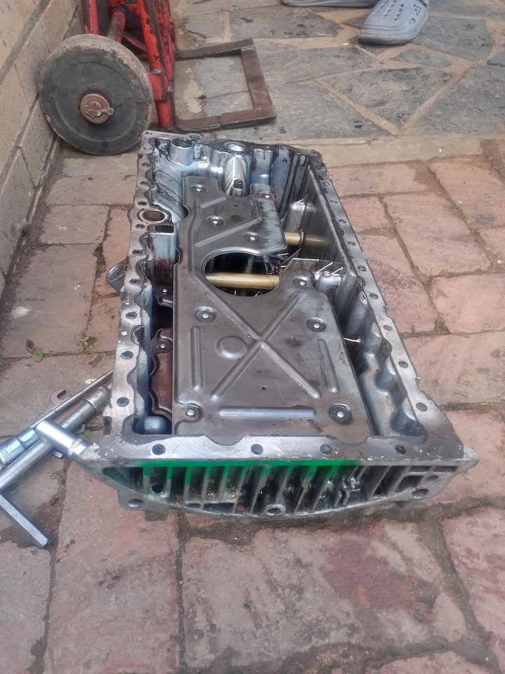 VOLVO S40 2005 SUMP FOR SALE - Private Seller VOLVO S40 2005 SUMP FOR SALE - Private Seller