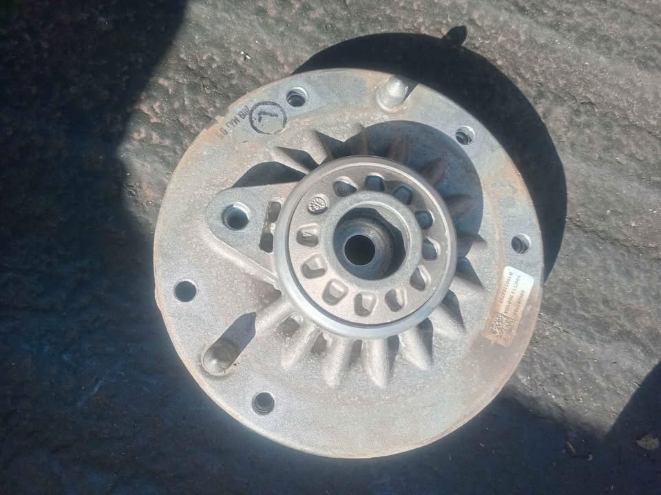 Bmw F22 lci f32lci F20lci leftside shock mounting - Private Seller Bmw F22 lci f32lci F20lci leftside shock mounting - Private Seller