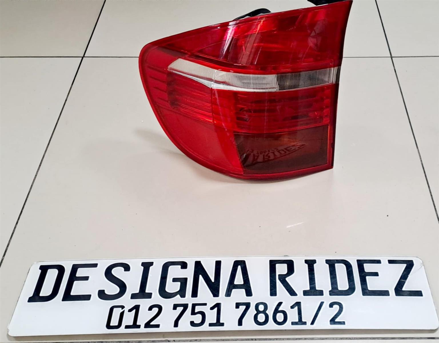 BMW X5 E70 PRE-LCI INNER+OUTTER TAIL LIGHT - Private Seller BMW X5 E70 PRE-LCI INNER+OUTTER TAIL LIGHT - Private Seller