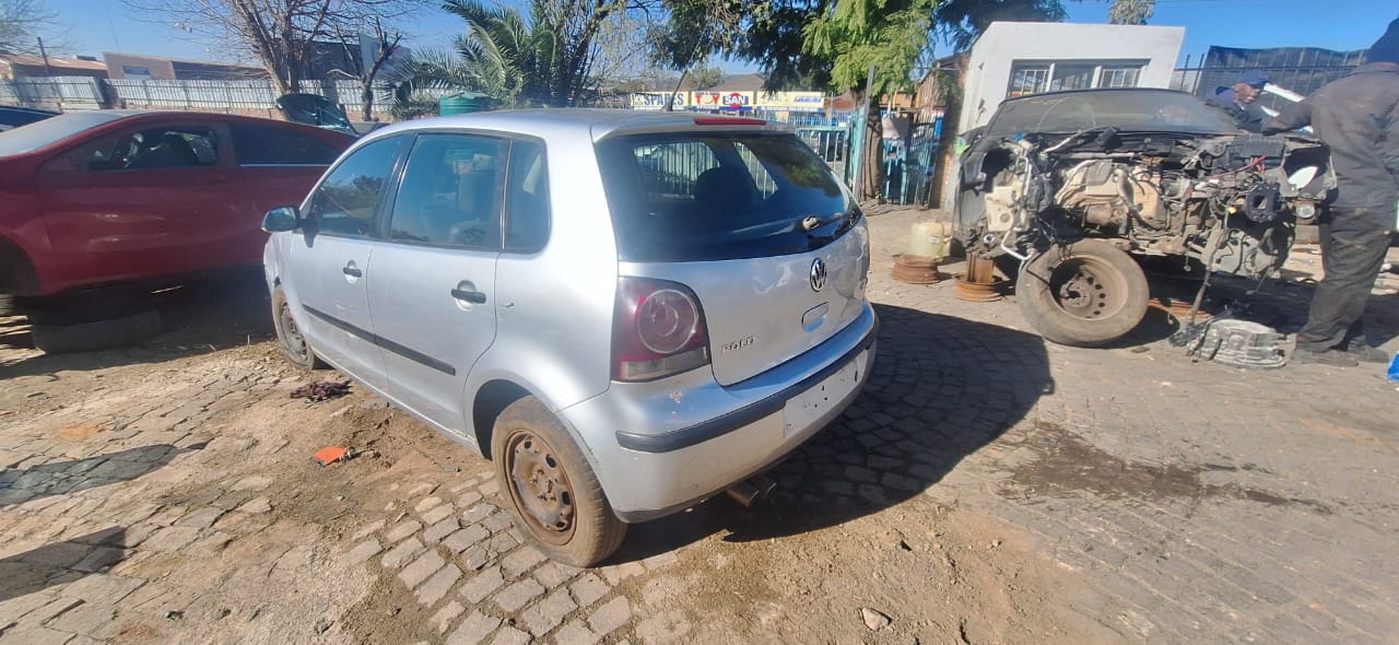 VW Polo 1.6 "Bujwa" Now Stripping for Spares