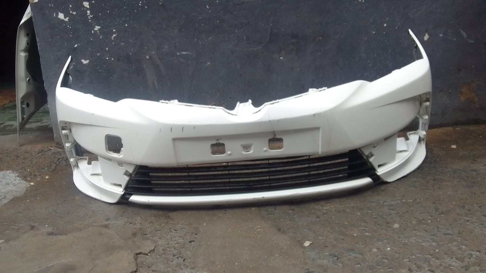Toyota prestige front bumper - Private Seller