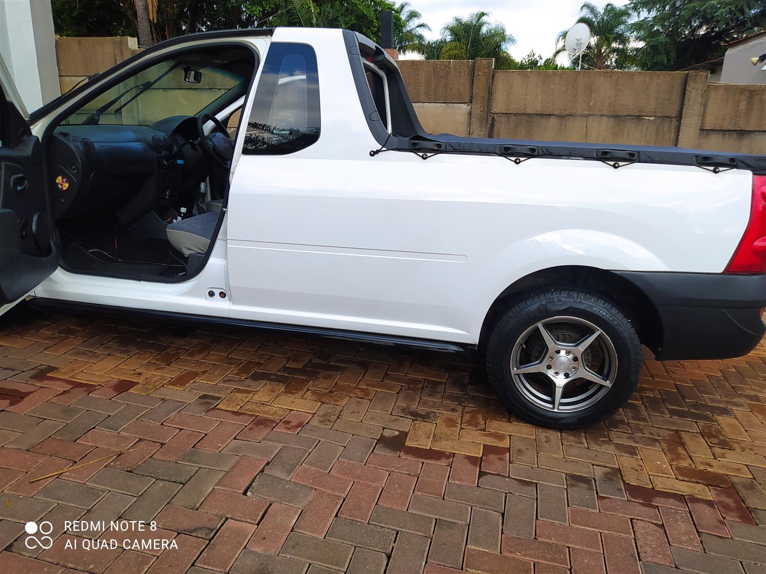 nissan np200 for sale olx