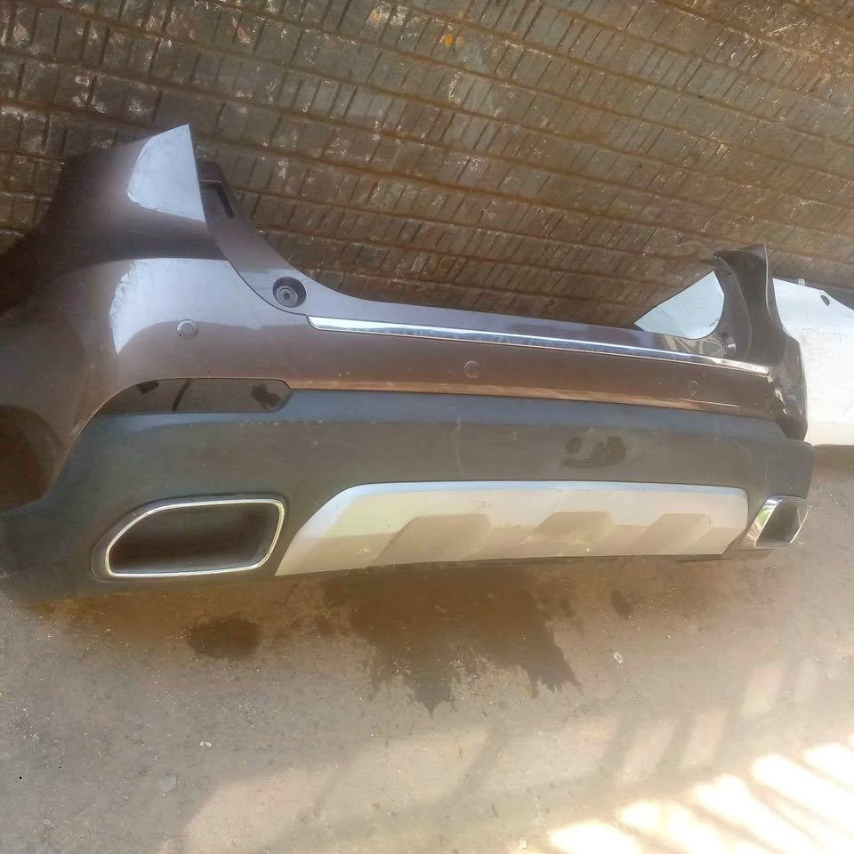 Haval H2 rear bumper with sensor - Private Seller Haval H2 rear bumper with sensor - Private Seller