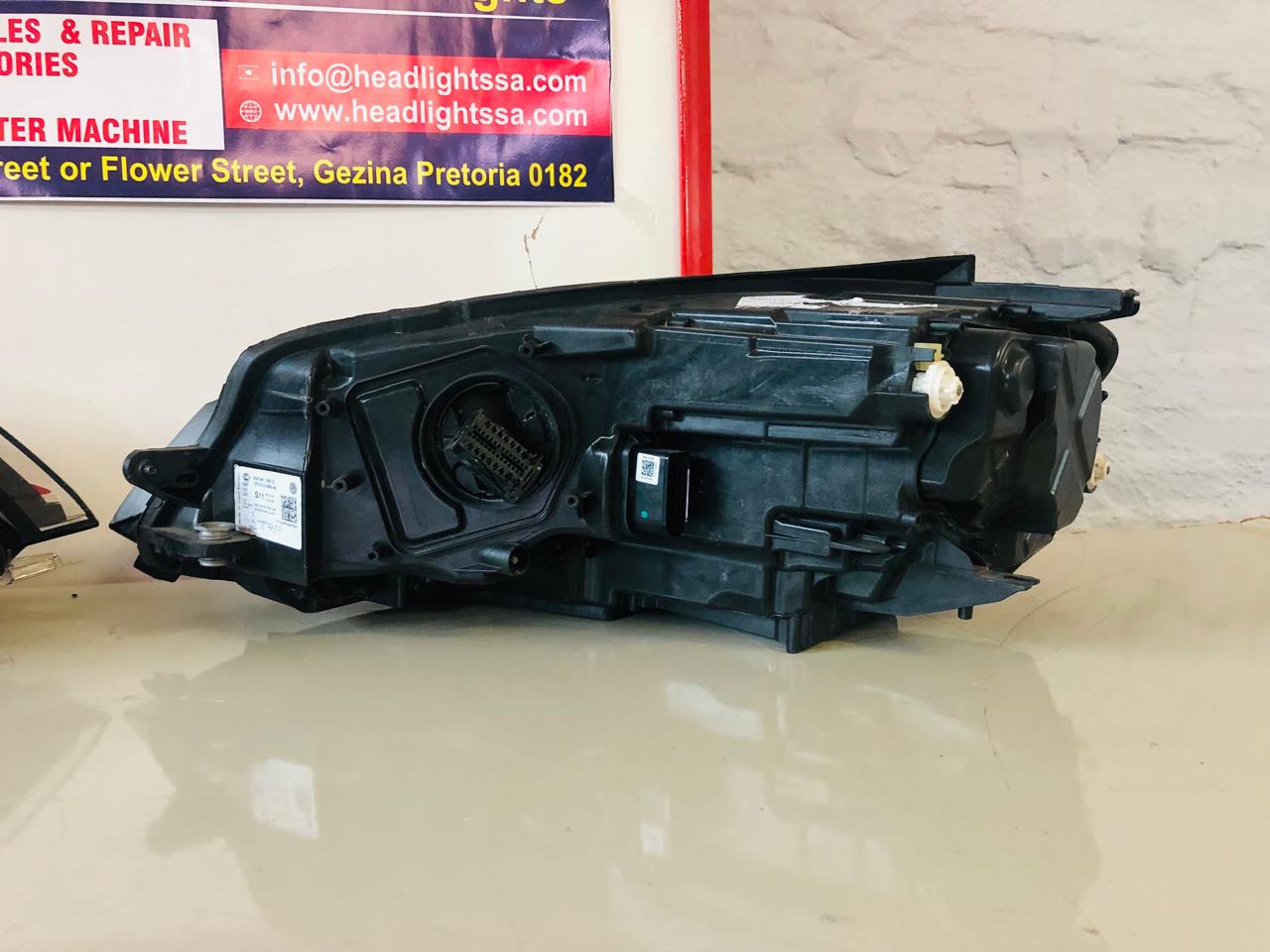 VW Golf 7.5 GTI left and right side xenon headlights - Private Seller VW Golf 7.5 GTI left and right side xenon headlights - Private Seller