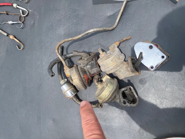 Fuel pump petrol pumps GM - Private Seller