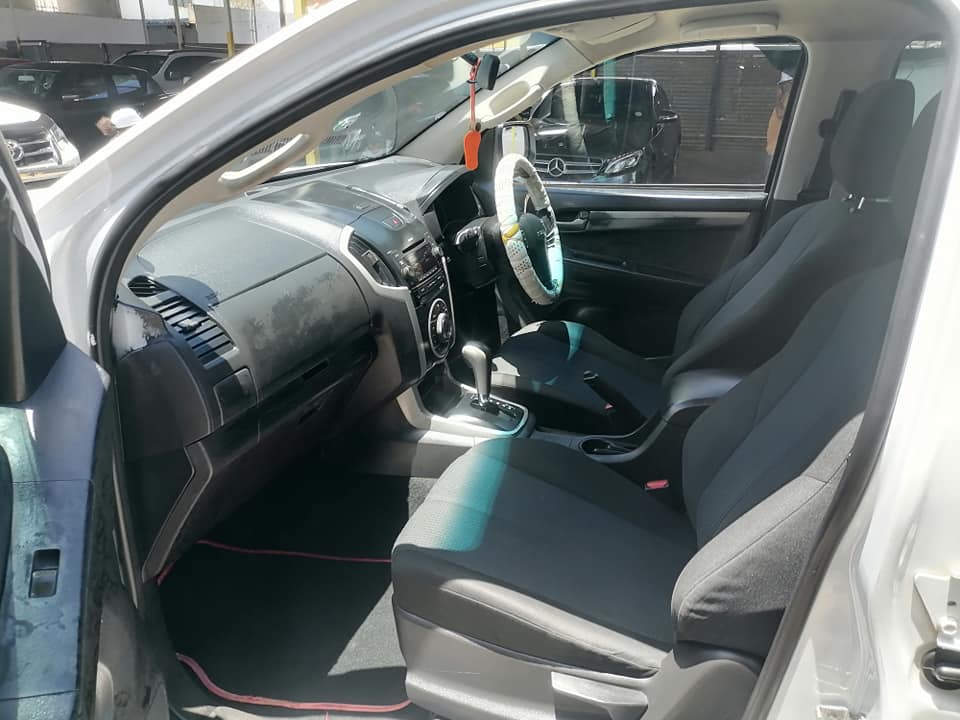 2015 Isuzu kb300 D-Tec Double Cab 4x2 Automatic Spare key