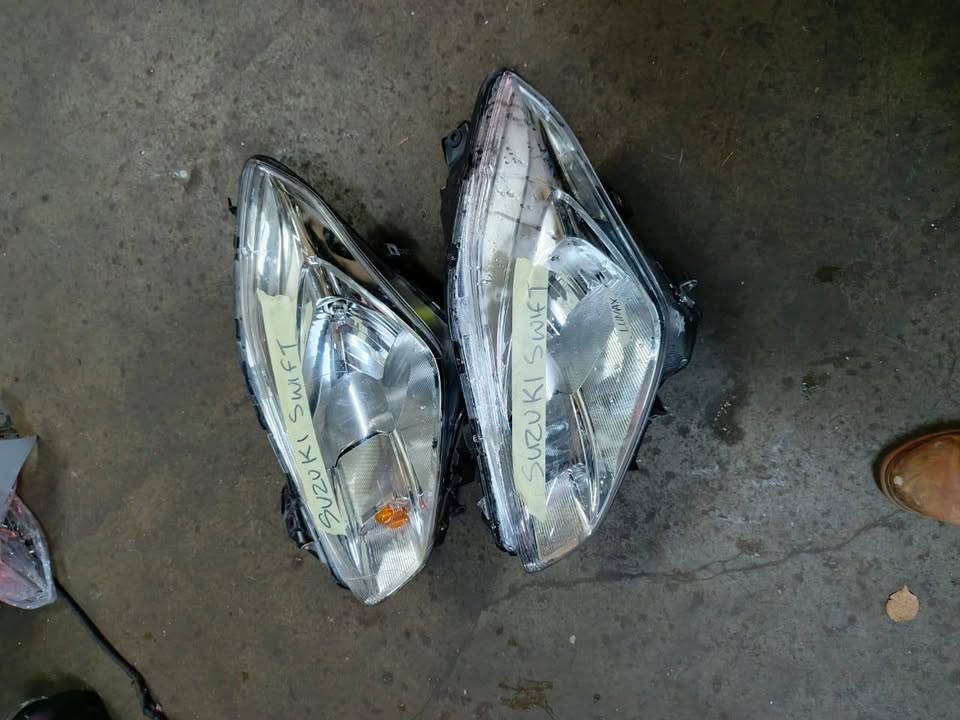 Suzuki Swift Headlight - Private Seller