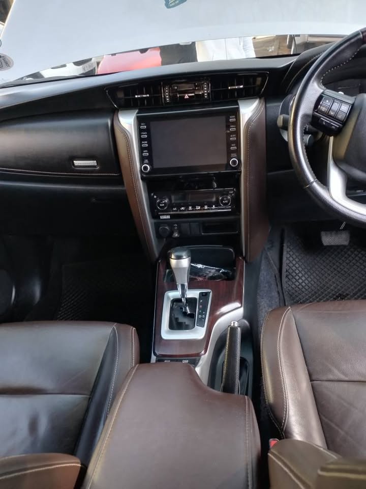 2020 TOYOTA FORTUNER 2.8GD6 4X2 AUTOMATIC