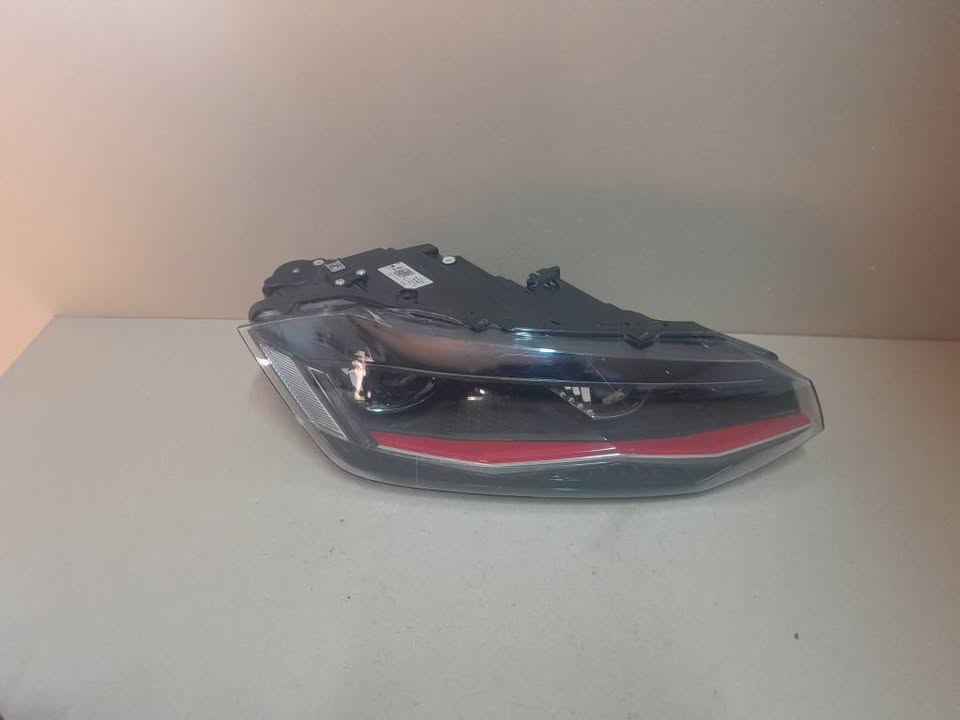2018-2021 VW POLO 8 GTI RIGHT SIDE HEADLIGHT FOR SALE