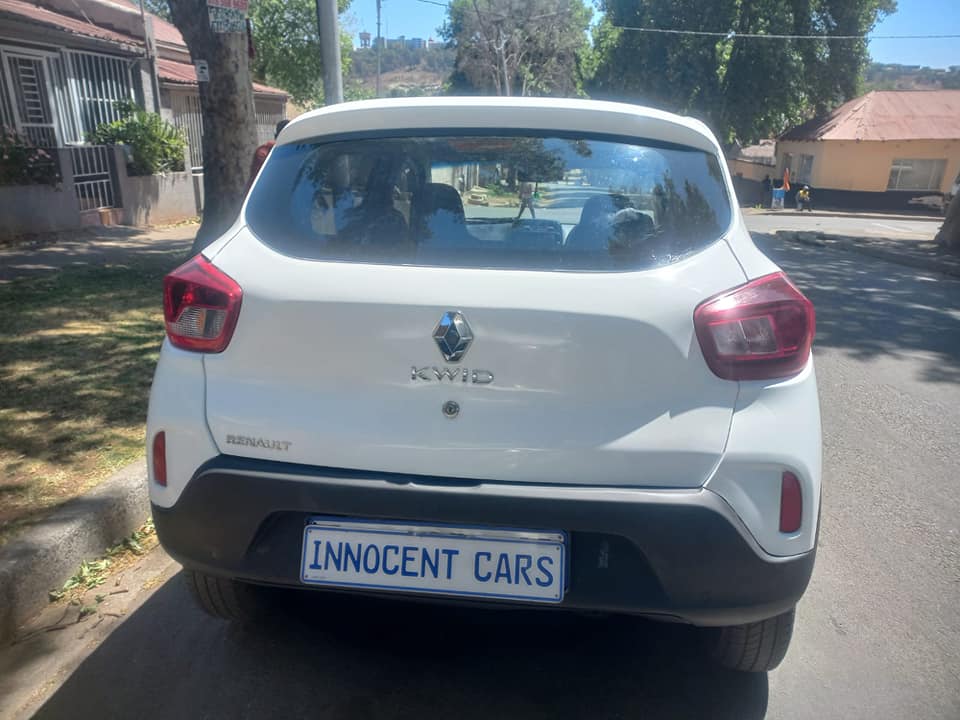 2022 RENAULT KWID 1.0 PETROL, MANUAL, WHITE COLOR, MILEAGE SPARE KEY