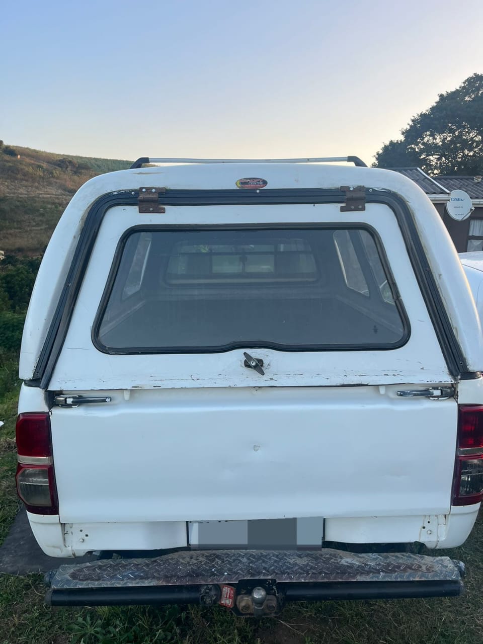 2013 Toyota hilux 2.5SRXDiff lockNo accident349000km