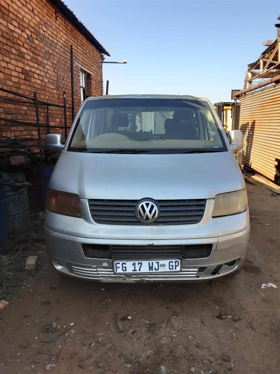 Stripping VW Kombi T5 crew Cab 2008 for Spares - Private Seller Stripping VW Kombi T5 crew Cab 2008 for Spares - Private Seller