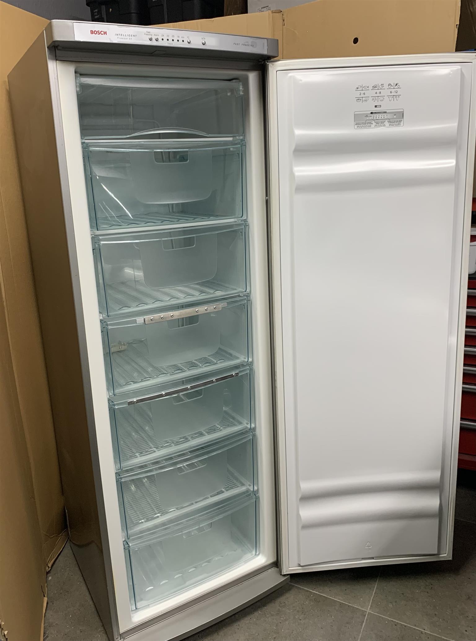 freezer bosch gsd32