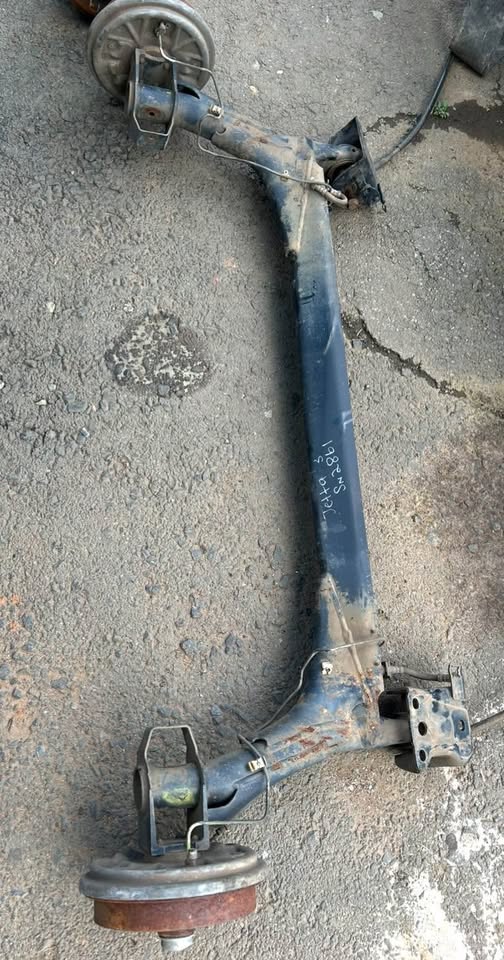 Volkswagen Jetta 3 Rear Axle Available - Private Seller