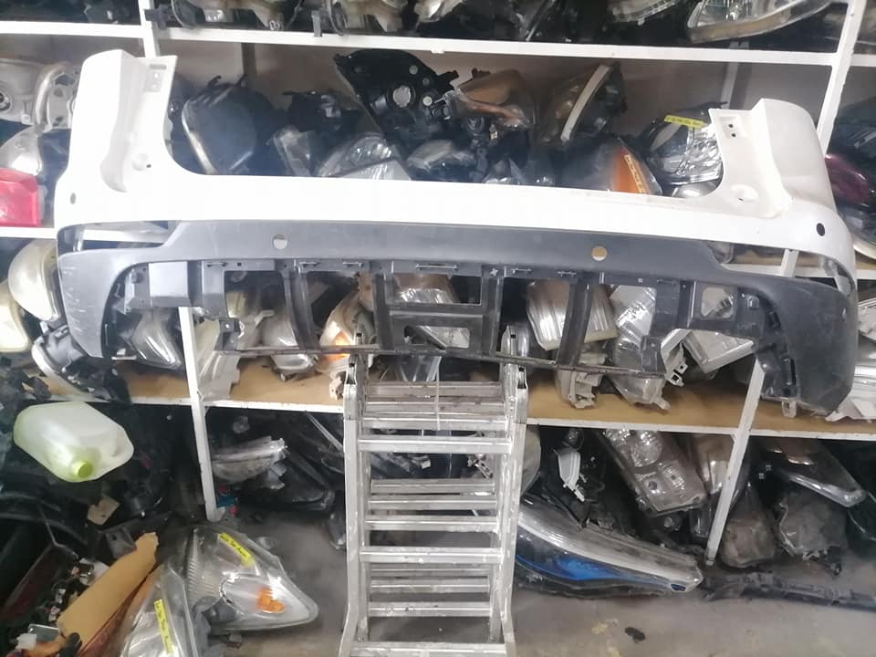 Haval H2 white rear bumper DM or contact number in the description for assistance. - Private Seller Haval H2 white rear bumper DM or contact number in the description for assistance. - Private Seller