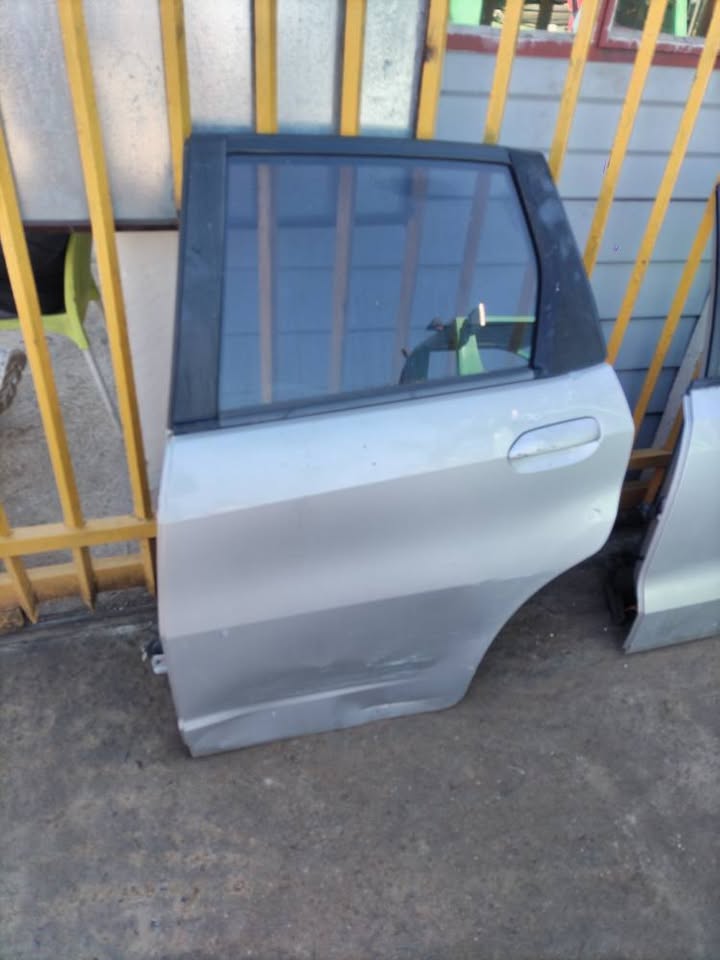 Honda Jazz doors for sale - Private Seller Honda Jazz doors for sale - Private Seller
