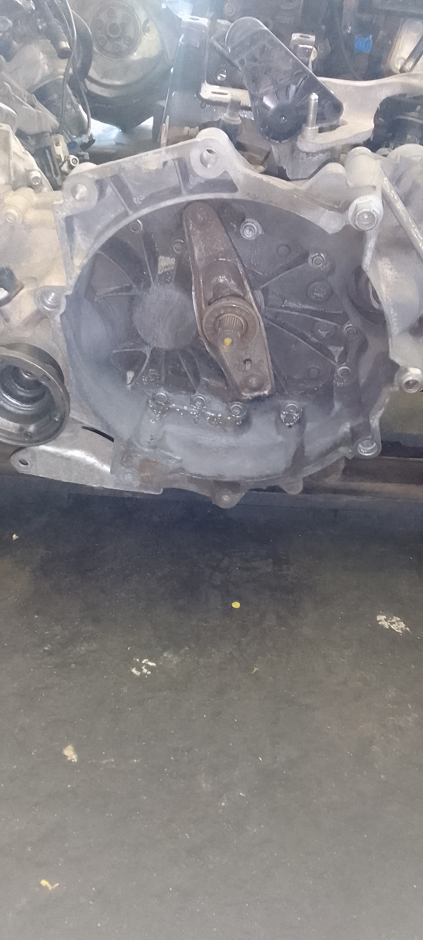 VW POLO VIVO MANUEL GEARBOX - Private Seller VW POLO VIVO MANUEL GEARBOX - Private Seller