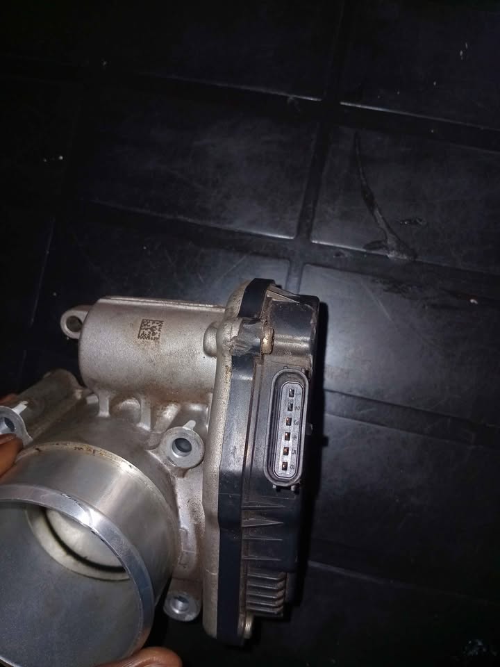 Hyundai creta new shape 1.5 engine throttle body - Private Seller