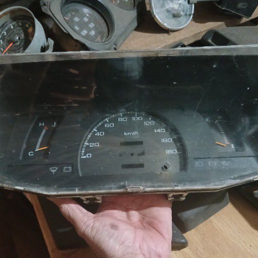 Isuzu, old model, speedo cluster - Private Seller Isuzu, old model, speedo cluster - Private Seller