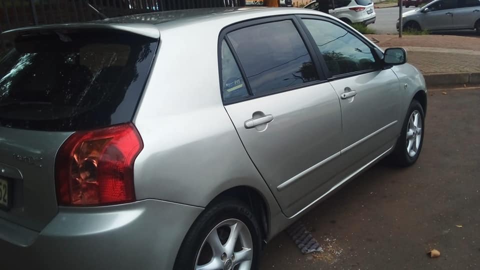 2007 TOYOTA RunX 1.8 RSi PETROL, MANUAL TRANSMISSION, SILVER COLOUR