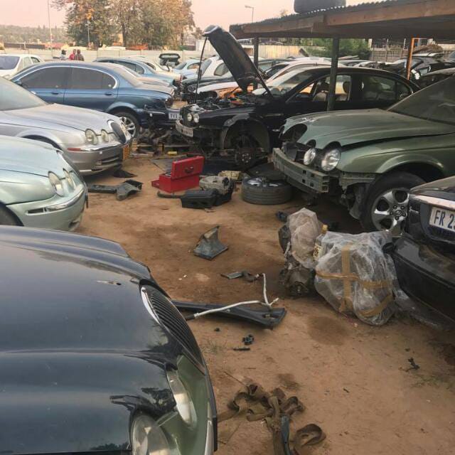 Jaguar x and s types stripping - Private Seller