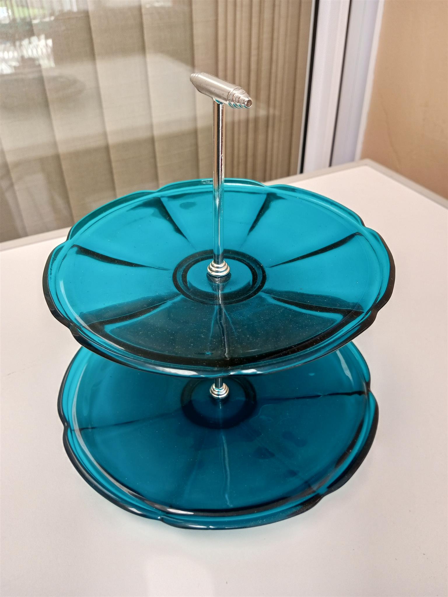 Vintage Blue Glass 2-Tier Dessert Serving Dish 9" Vintage Blue Glass 2-Tier Dessert Serving Dish 9"