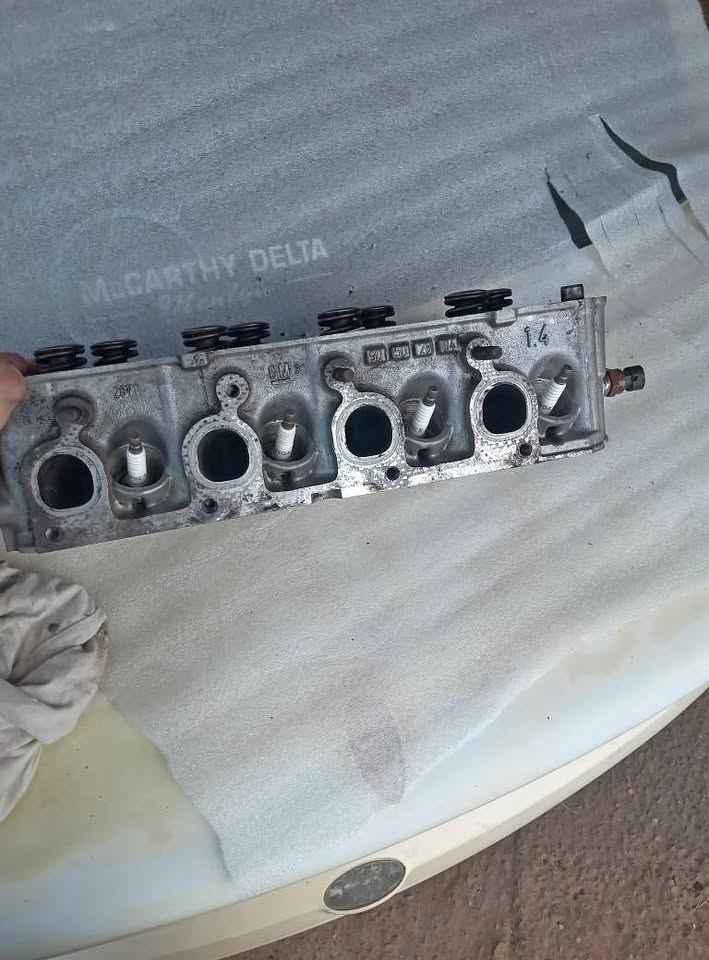 Opel corsa 1.4 cylinder head corsa b - Private Seller Opel corsa 1.4 cylinder head corsa b - Private Seller