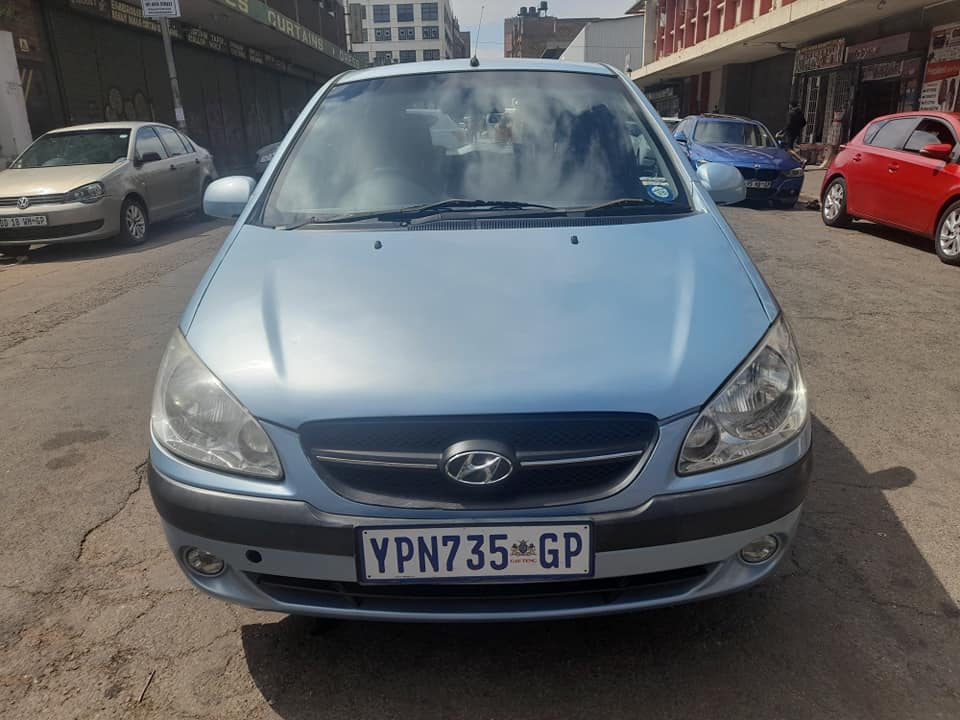 2010 Hyundai Getz 1.4 HS 80000km Available Contact Leon on