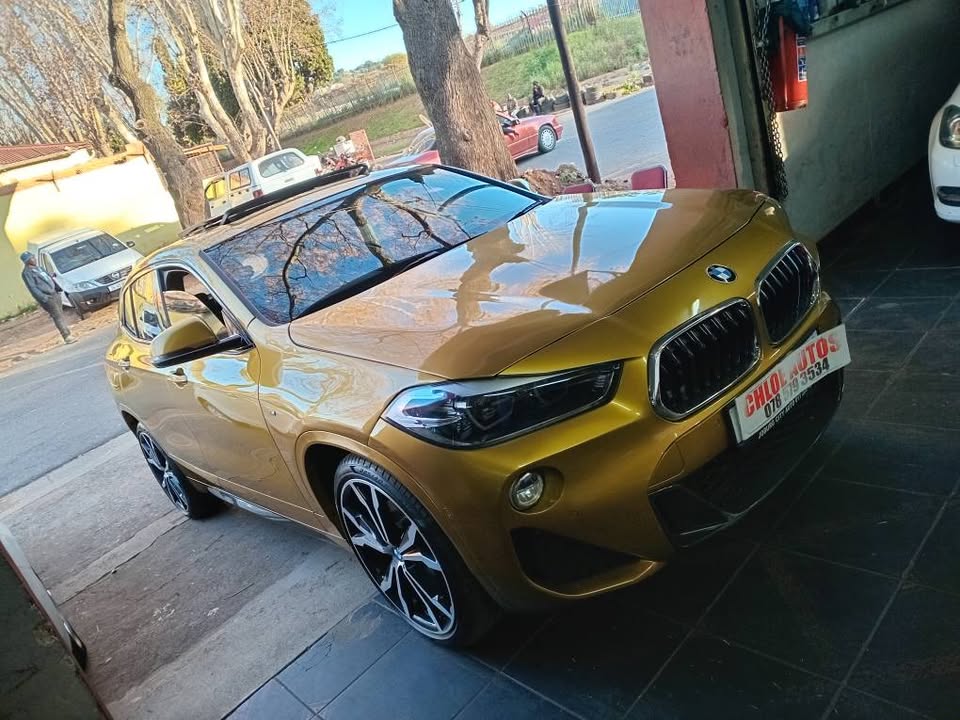 2020 Bmw x2 M-sport 1.8i Automatic  54000km  Gold Service history