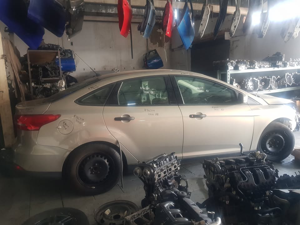 ford focus 2017 Spares - Private Seller