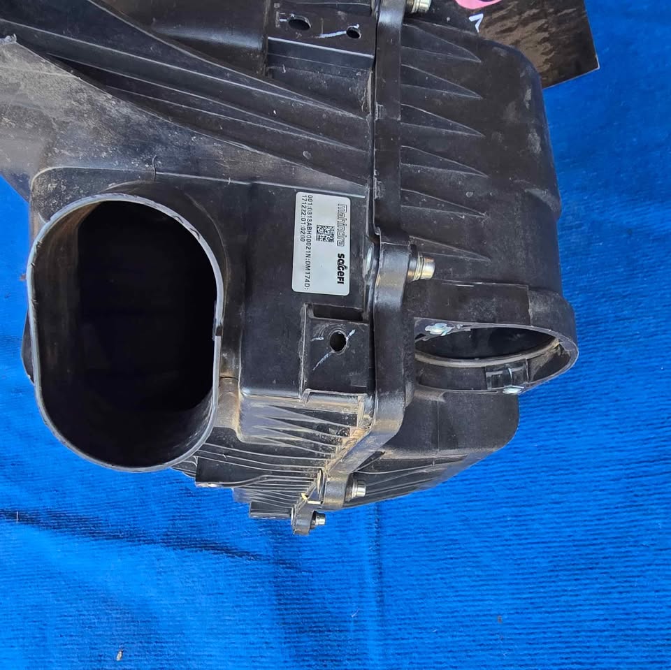 Mahindra Scorpio N Air Filter Box - Private Seller