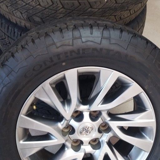 Fairly used toyota fortuner 2023 model