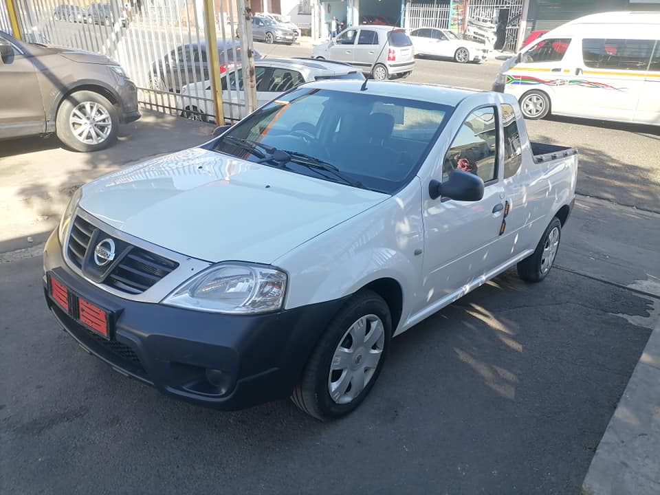 2013 Nissan Np200 1.6i Bakkie