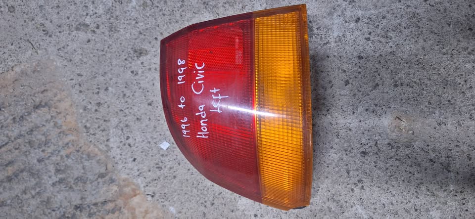 Honda civic tail lights - Private Seller Honda civic tail lights - Private Seller