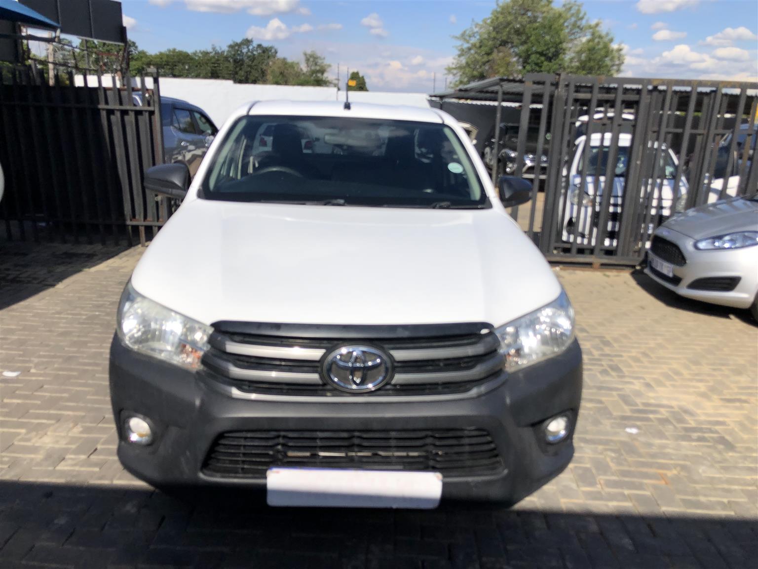 Used 2018 Toyota Hilux 2.0 - Private Seller Used 2018 Toyota Hilux 2.0 - Private Seller