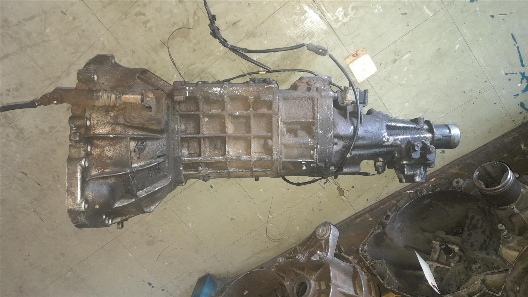 jimmysgearbox offer the following services sale and repear  part of thegear