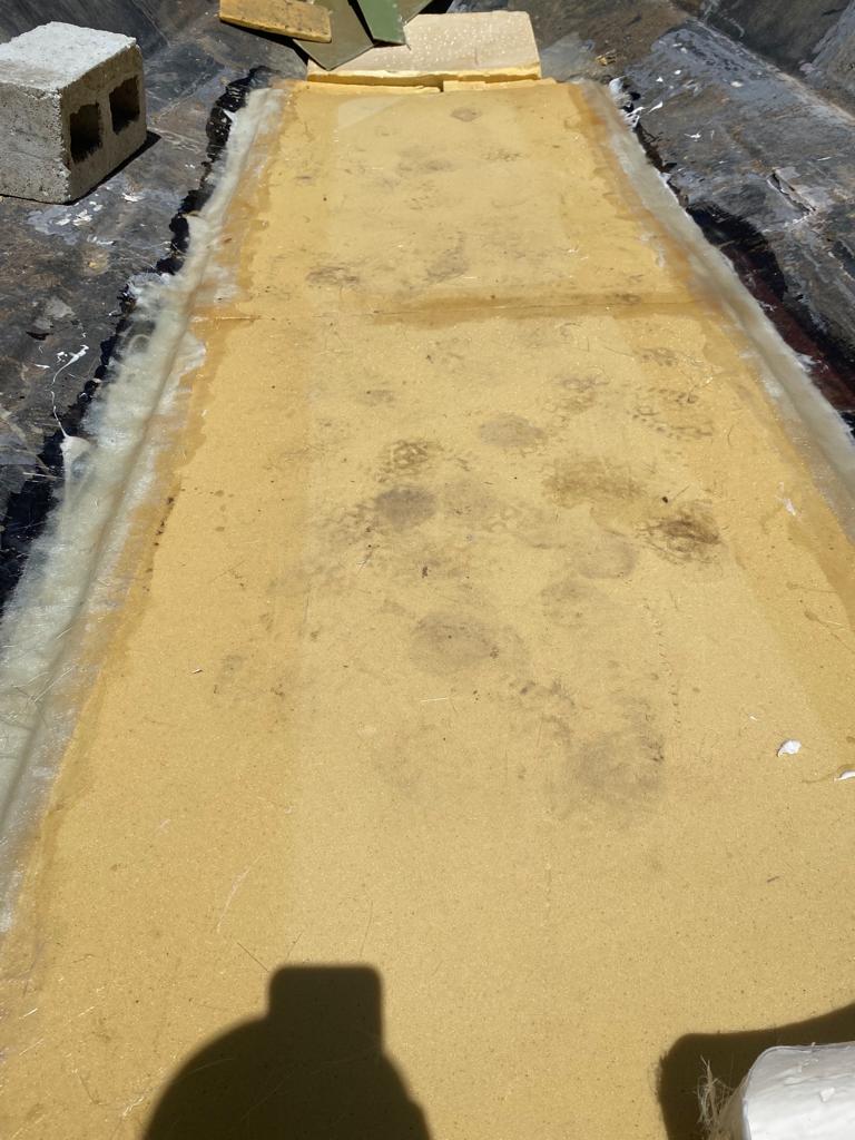 Speedboat project, checkmate sportfire, registered trailer, rebuilt transom