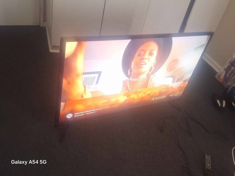 Samsung 50inch Normal TV