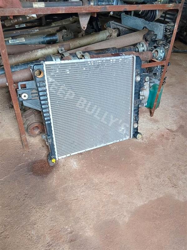 3.7 Jeep Cherokee KJ Used Radiator - Private Seller 3.7 Jeep Cherokee KJ Used Radiator - Private Seller