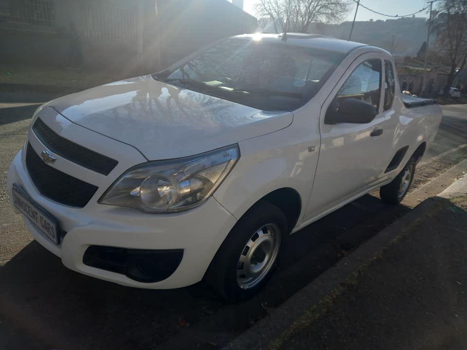 2016 CHEVROLET UTILITY BAKKIE 1.4 ENGINE PETROL, MANUAL, WHITE COLOR, MILEAGE