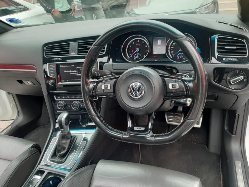 2014 VW Golf hatch GOLF VII 2.0 TSI R DSG