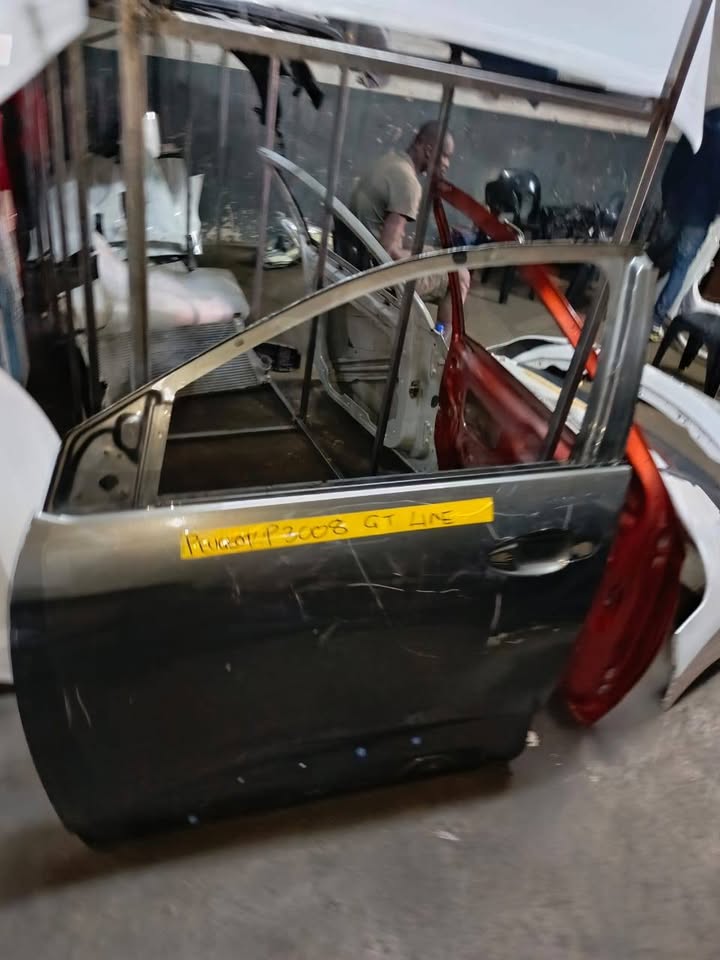 Peugeot GT Line left front door - Private Seller Peugeot GT Line left front door - Private Seller