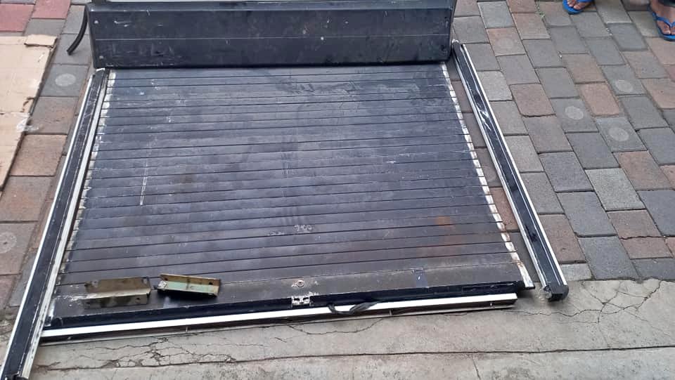 Securi-lid/ garage door ford ranger - Private Seller